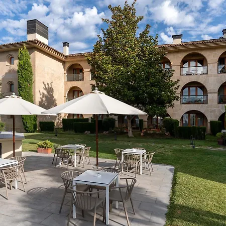 Hotel De 4*